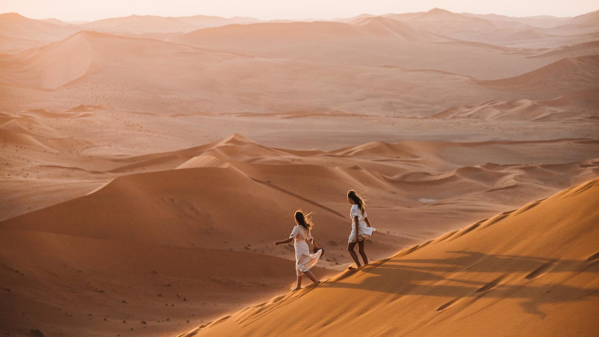 Southern Namibia landscape photography jason and emilie safari sossusvlei dune walk