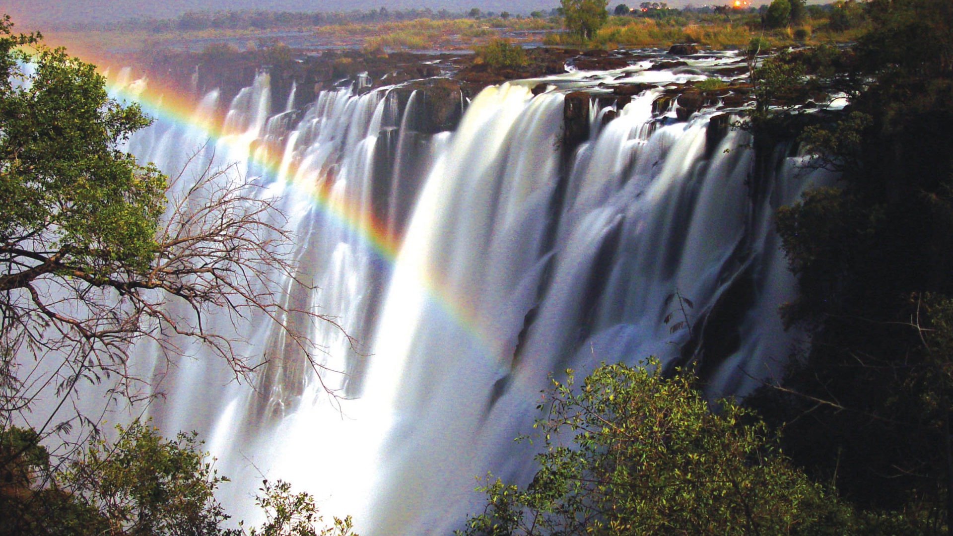 Zambia and zimbabwe victoria falls world wonder