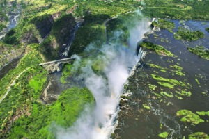 vicotoria falls helicopter view