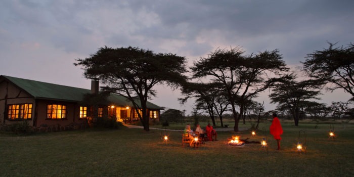 Masai Mara Topi house evening drinks main LR