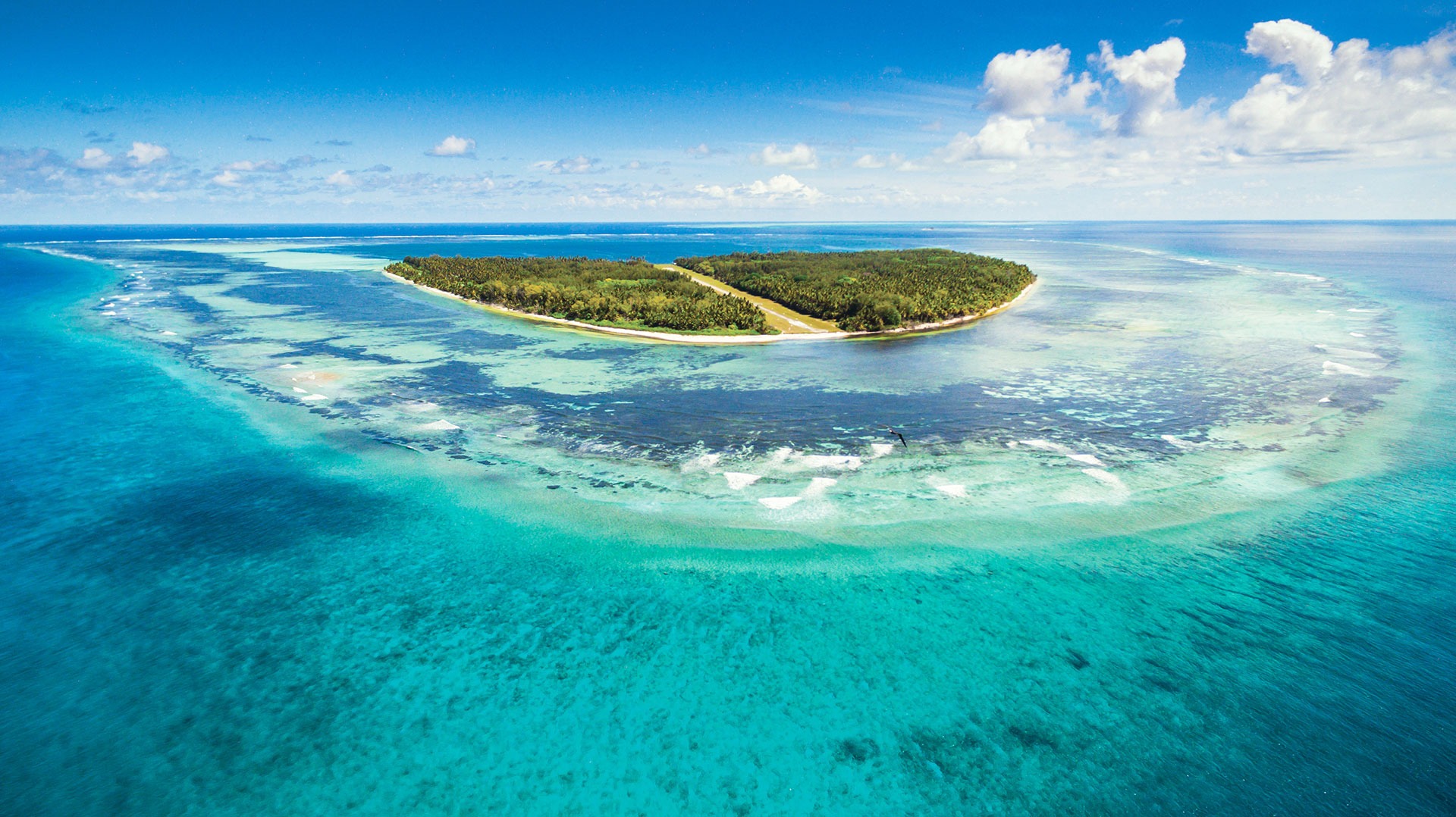 Seychelles outer islands Alphonse Island Resort activies aerial1