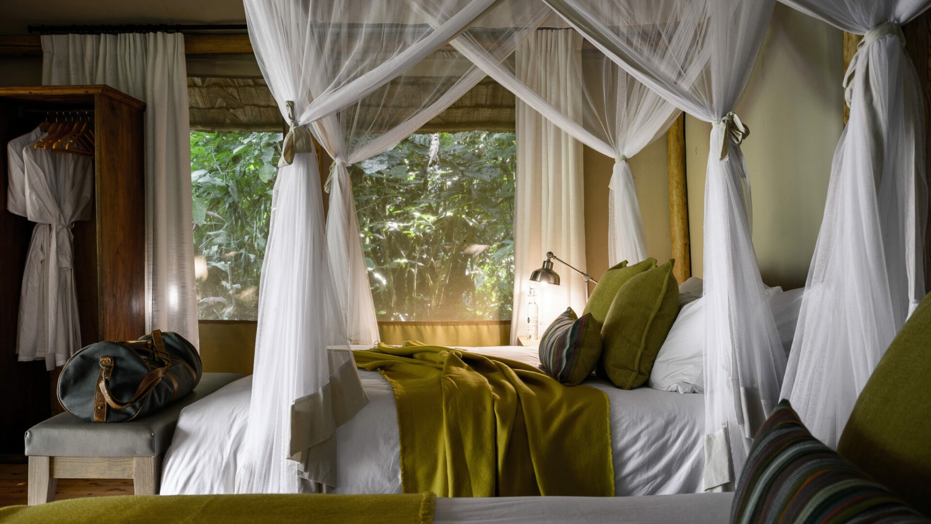 uganda bwindi sactuary gorilla forest camp 7