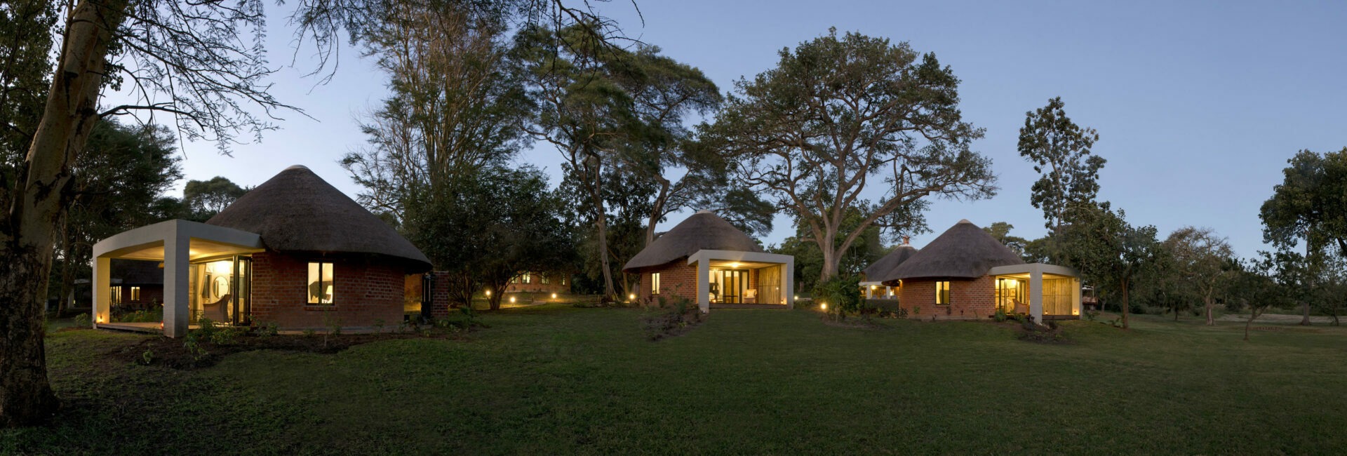 zambia lusaka lilayi lodge elephant nursery 54