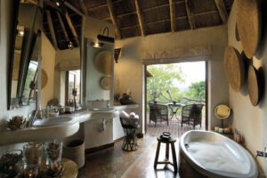 south africa kalahari madikwe safari lodge2