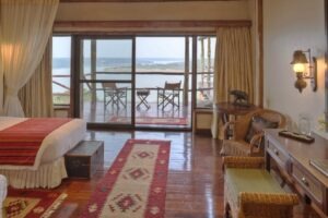 uganda queen victoria national park mweya safari lodge1