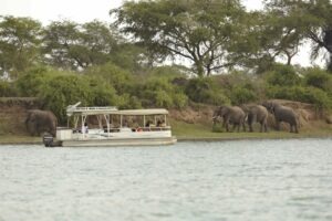 uganda queen victoria national park mweya safari lodge28