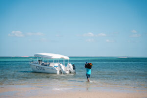 AZURA MARLIN BEACH Activities Boating 12