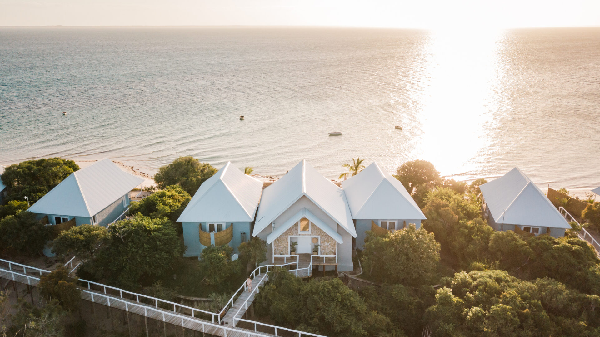AZURA MARLIN BEACH Aerial 21