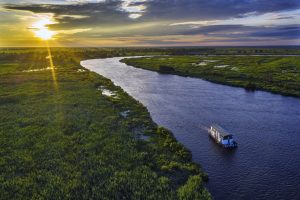 botswana okavangodelta houseboat7
