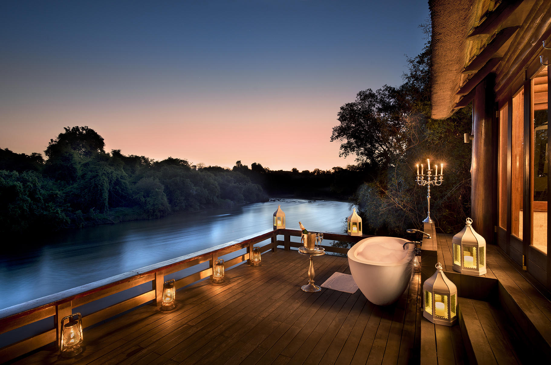 zambia livingstone royal chundu48 zambia livingstone royal chundu48