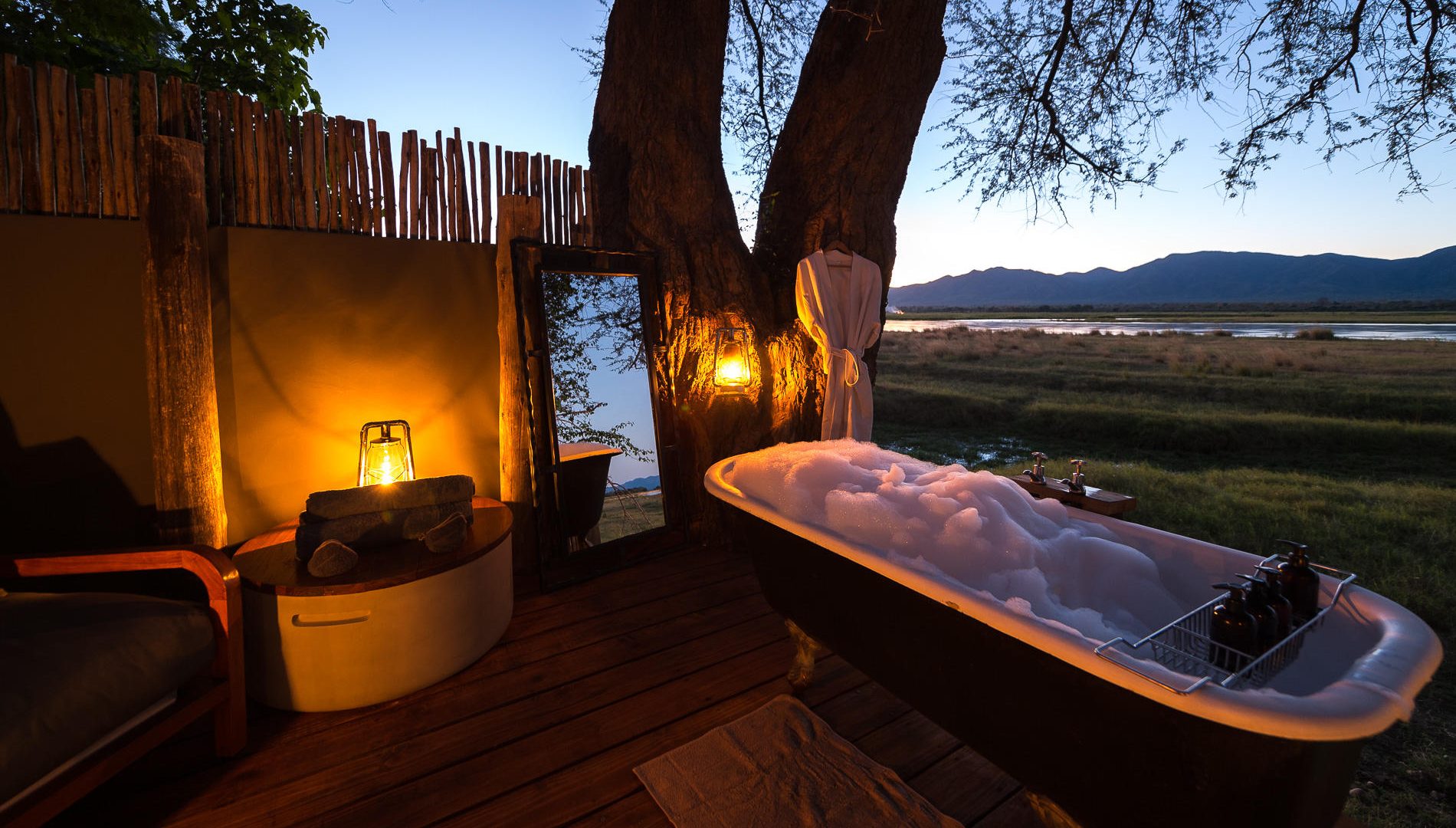 zimbabwe mana pools ruckomechi camp25