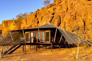 Namibia Twyfelfontein Adventure Camp (41)