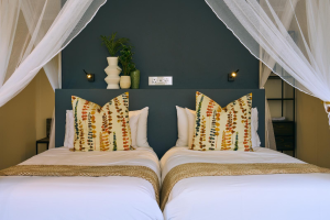 Namibia Etosha Omusati Lodge (2)